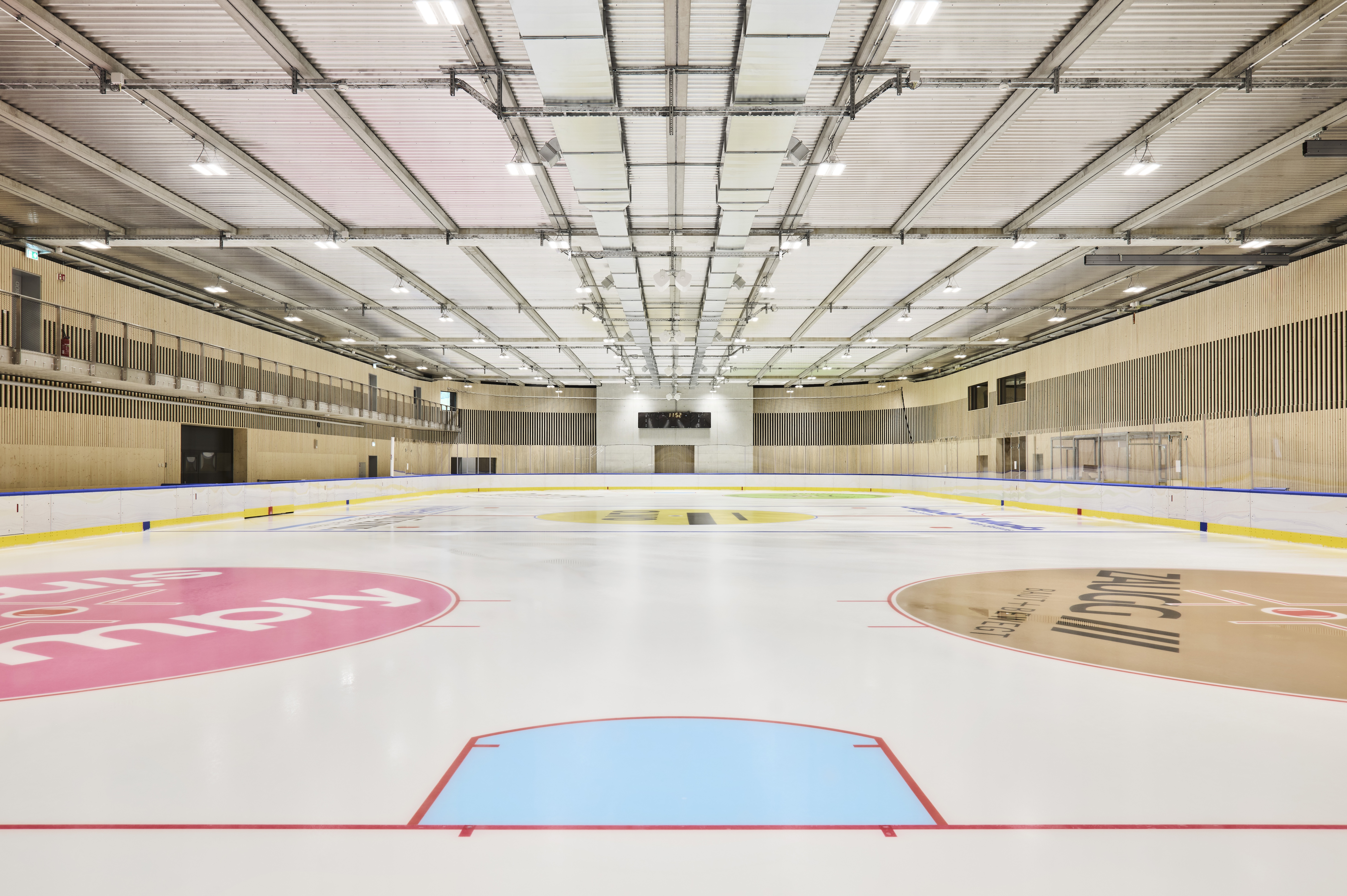 rollimarchini AG, Architekten Bern, Architektur, Zweite Eishalle, Langnau, Emmental, Neubau, SCL Tigers, Eishockey, Sporthalle, Trainingshalle,Sport Restaurant